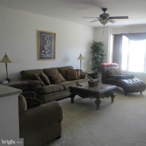 Building Photo - 43830 Royal Fern Ln