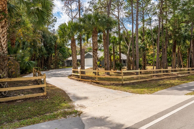 Building Photo - 8166 155th Pl N