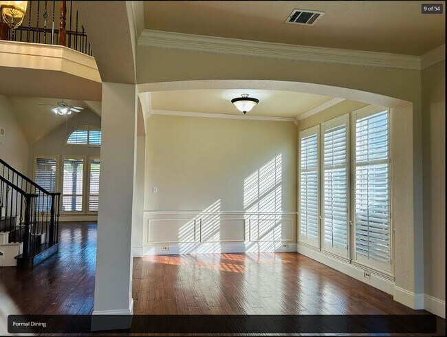 Building Photo - 8128 Grand Canyon Dr