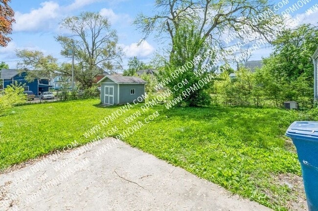 Building Photo - 1439 8th St