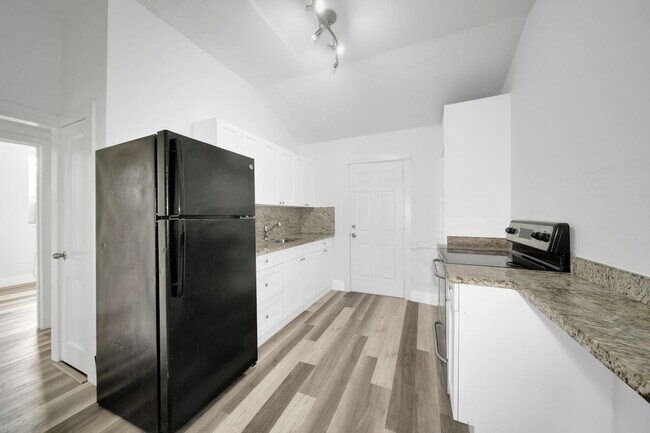 Building Photo - 2750 NW 60th St