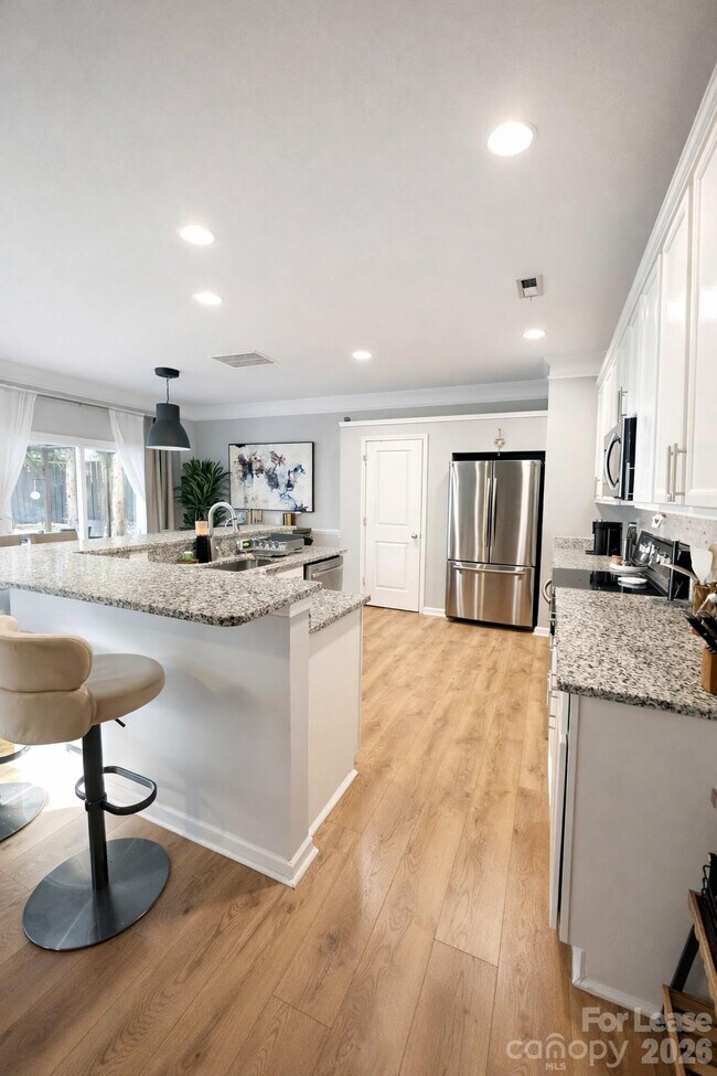 Building Photo - 16732 Prairie Falcon Ln