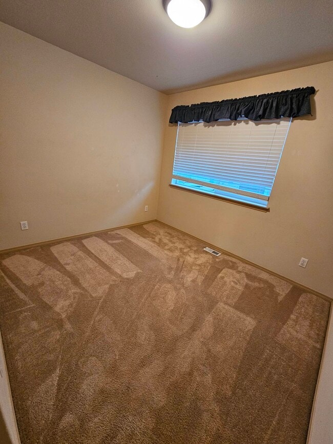 Building Photo - 7611 197th St Ct E