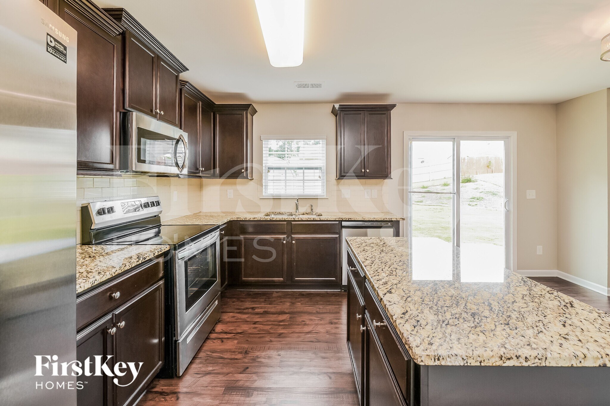 Building Photo - 1684 Castle Peak Dr