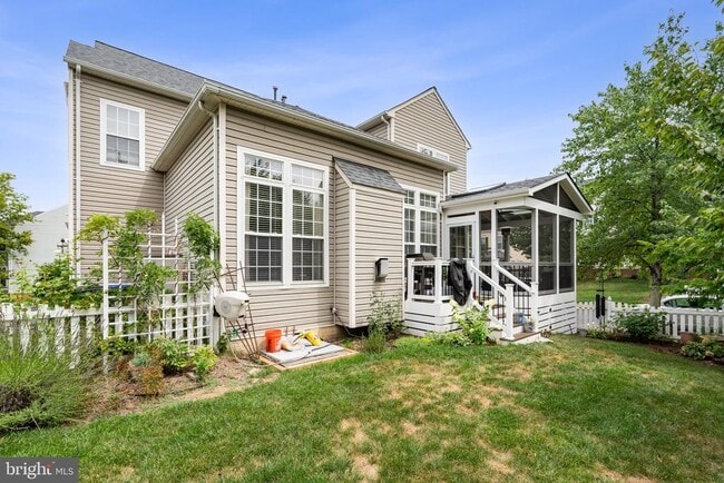 Building Photo - 43309 Atherton St