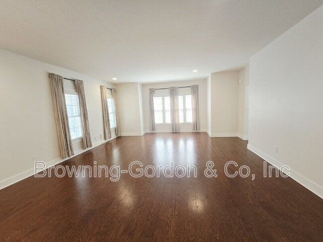 Building Photo - 4017 Elkins Alley