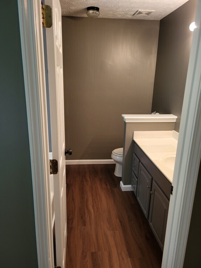 Building Photo - 4668 Eucalyptus Way