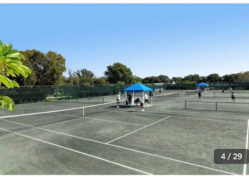 Building Photo - 807 Bayport Wy