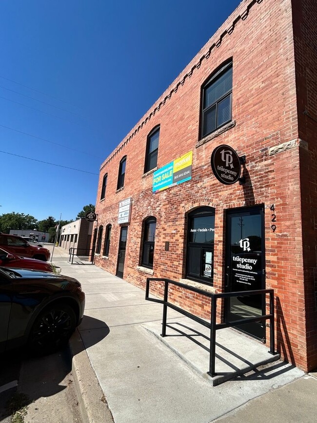 Building Photo - 429 Third St