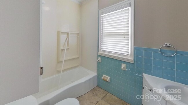 Building Photo - 3740 Pleasant Plains Rd