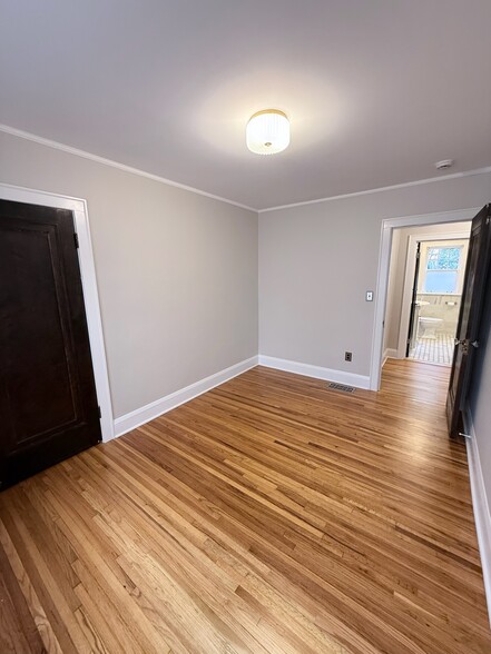 Bedroom 3 - 1926 SUMMIT AVENUE