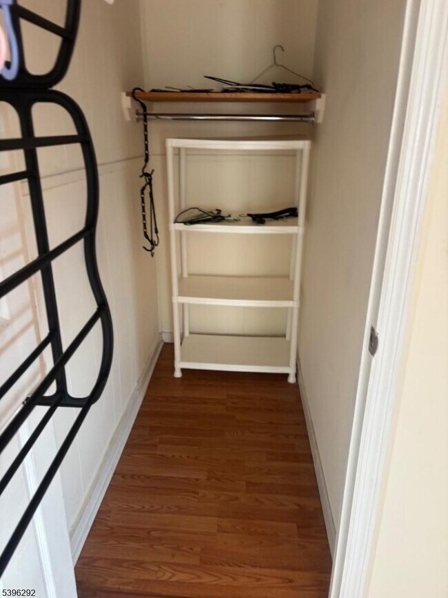 Building Photo - 306 Dodd St