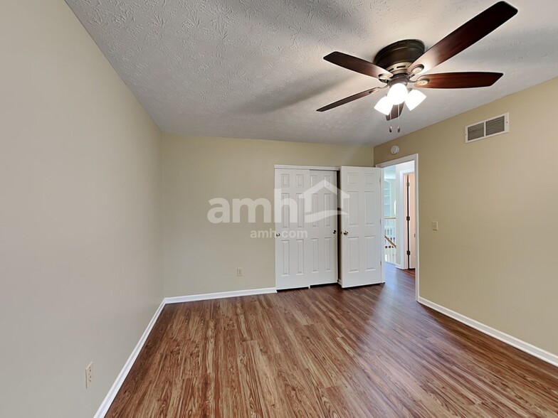 Building Photo - 1081 Dunstan Ct