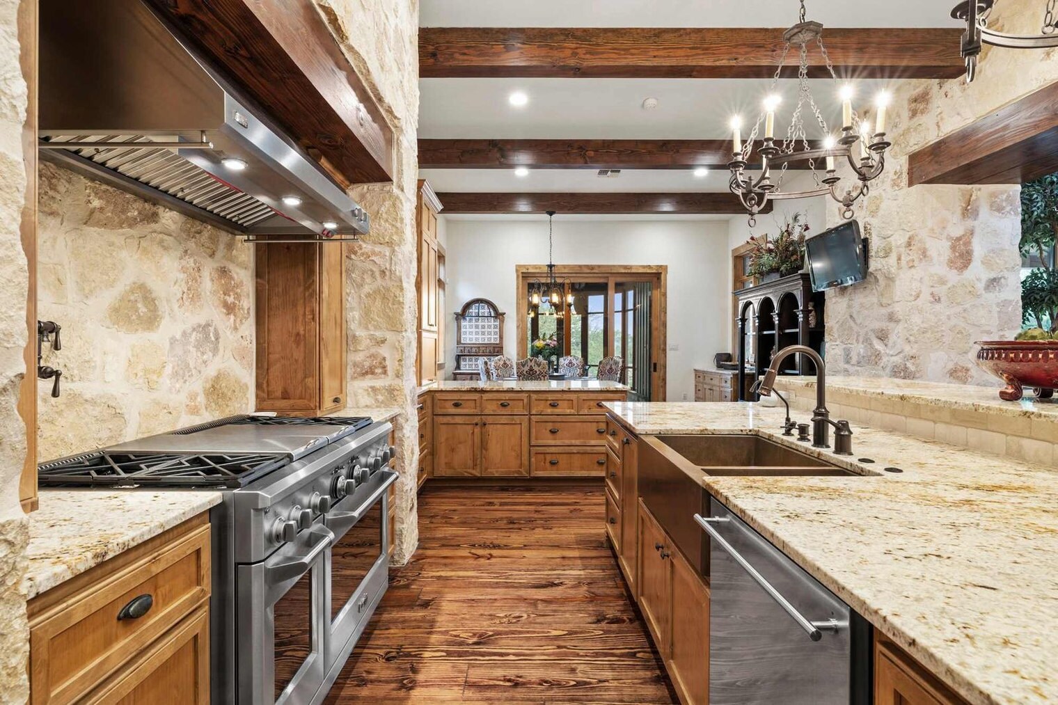 Building Photo - 5 Jones Cemetary Rd