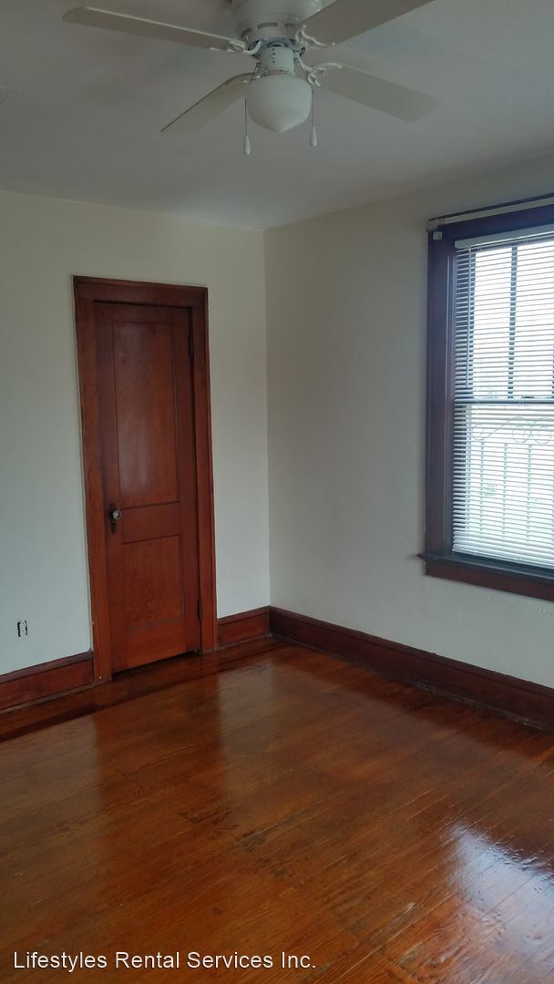 Building Photo - 3 br, 1 bath House - 6410 N Pearl St