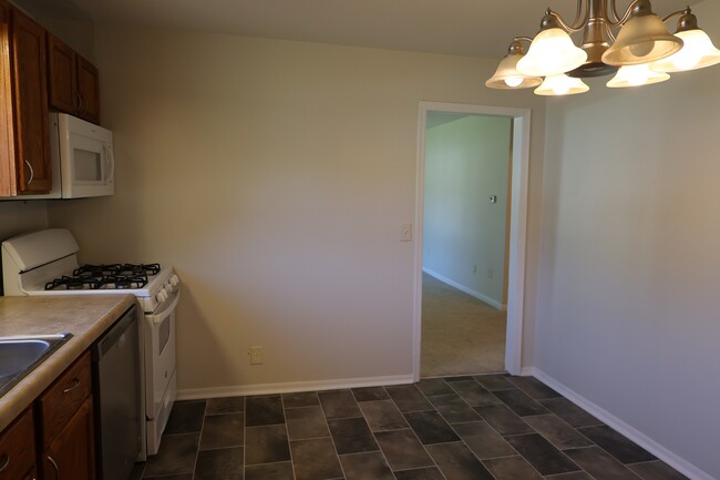 Building Photo - 4993 Vance