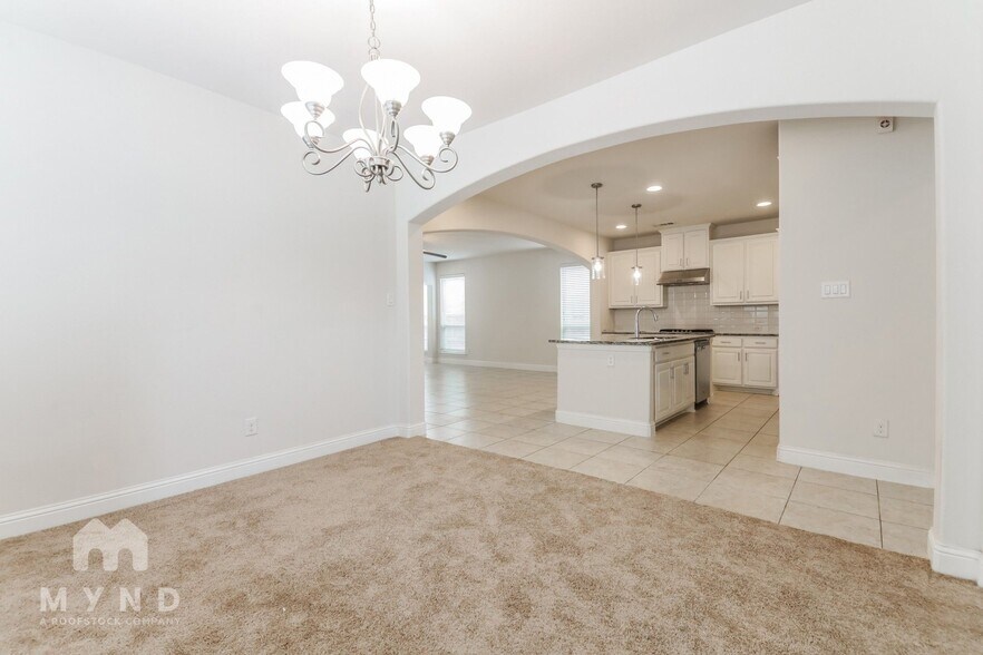 Building Photo - 3301 Damsel Sauvage Ln