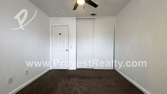 Building Photo - 12511 Townhill Ct