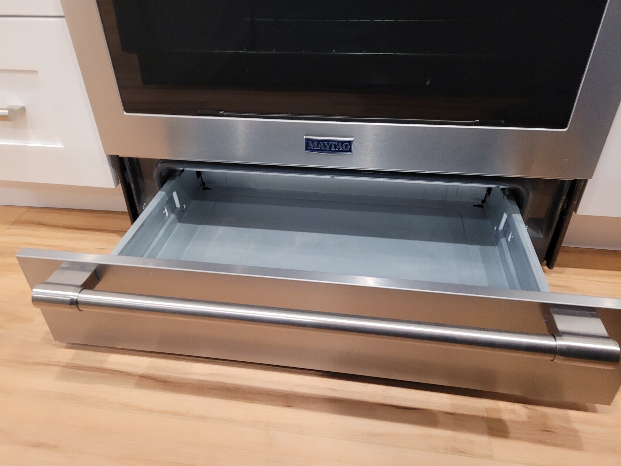 Warming Drawer - 10 Rolling Pines Dr