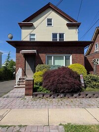 Building Photo - 119 Marsellus Pl