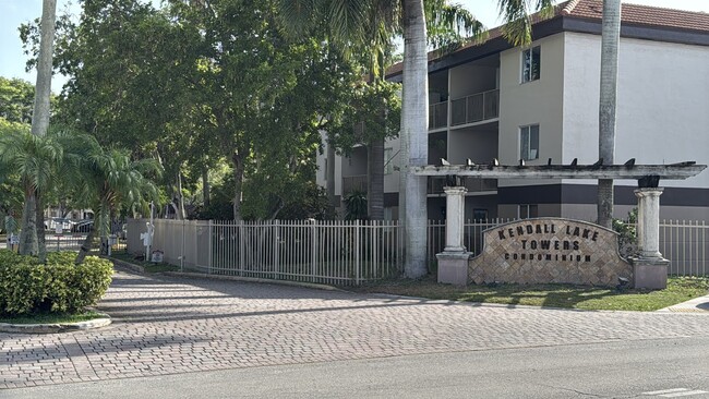 Building Photo - 15241 SW 80th St