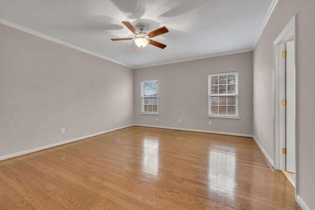 Building Photo - Spotless home for rent in sought after Fie...