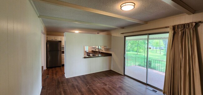 Building Photo - 6836 Bacon Ln