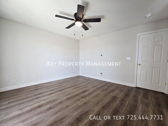 Building Photo - 8789 Ashley Park Ave