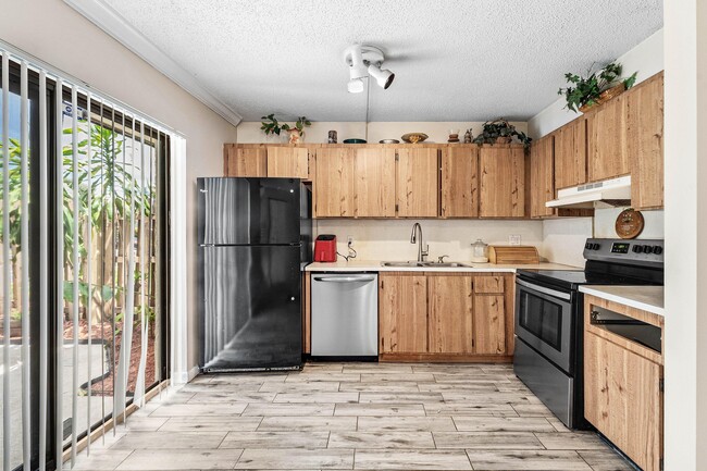 Building Photo - 1534 Forest Lakes Cir