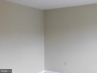 Building Photo - 104 Waterford Ln