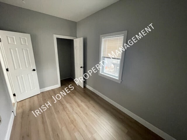 Building Photo - 944 E. Lovejoy-