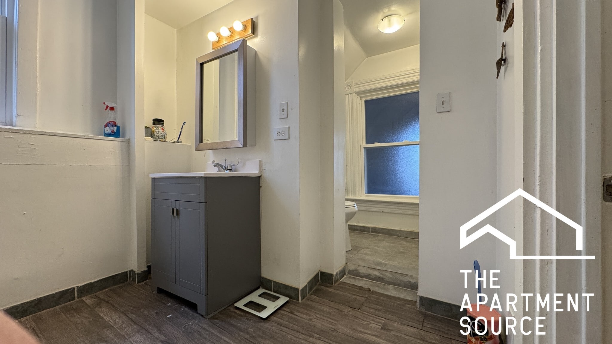 Building Photo - 2642 W Hirsch St