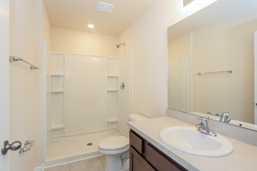 Building Photo - 86728 Mainline Rd