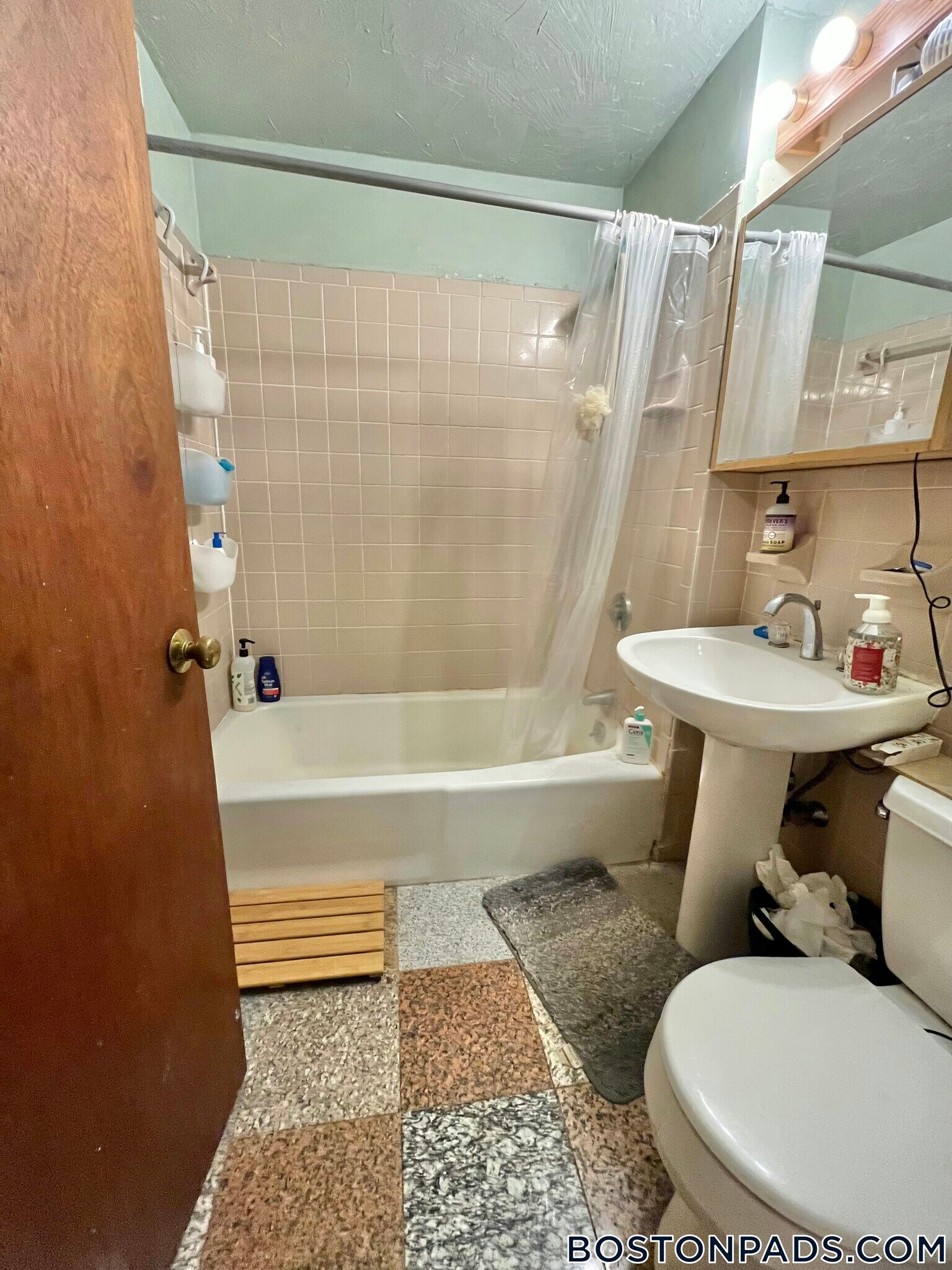 Building Photo - 3 Warwick St