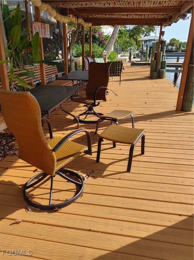 Building Photo - 2740 Geary St