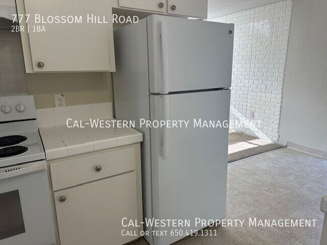 Building Photo - 777 Blossom Hill Rd