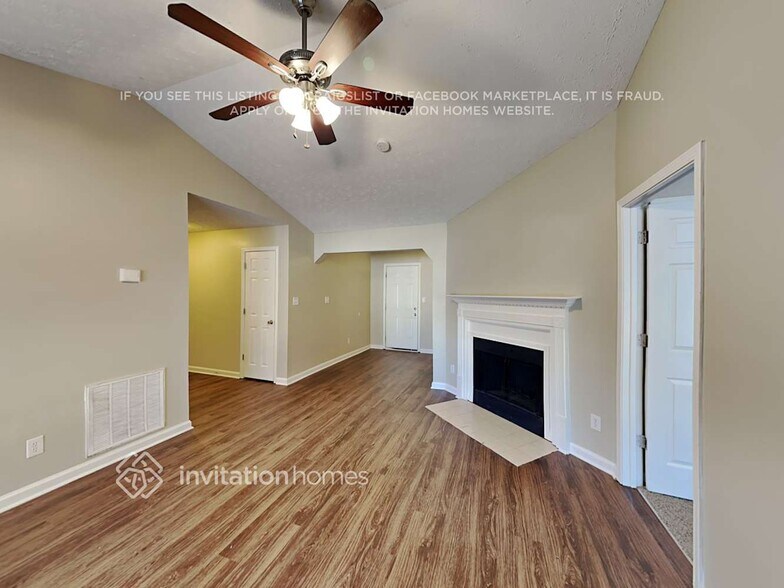 Building Photo - 3990 Cliftondale Pl