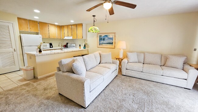 Building Photo - 75-6002-6002 Ali‘i Dr