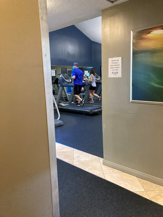 treadmills - 5535 Canoga Ave