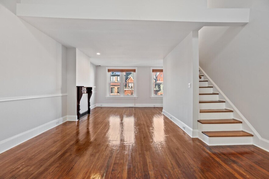 Building Photo - 2018 R St NW