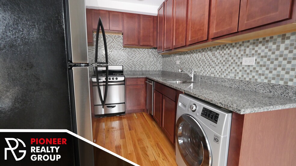 Primary Photo - 506 W Arlington Pl