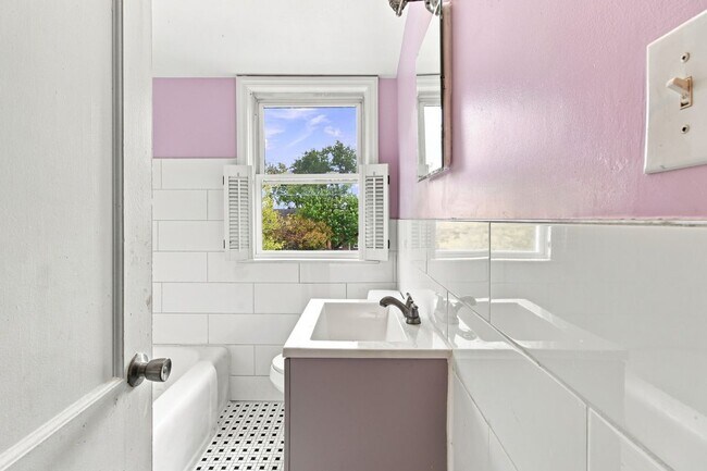 Building Photo - 8450 Loch Raven Blvd