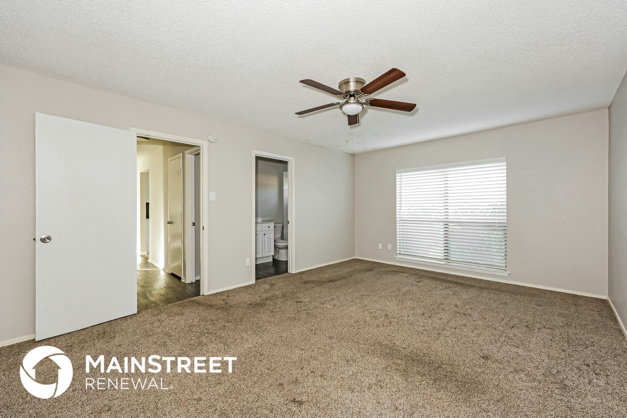 Building Photo - 309 Deacon Dr