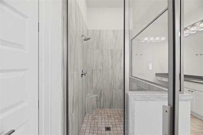 Building Photo - 1707 Brea Rdg Trl