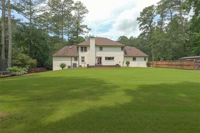 Building Photo - 1908 Musket Ct