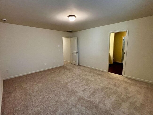 Building Photo - 343 Merigold Way