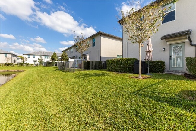 Building Photo - 2917 Olivia Ave