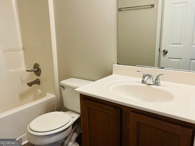 Building Photo - 4014 Carisbrook Dr