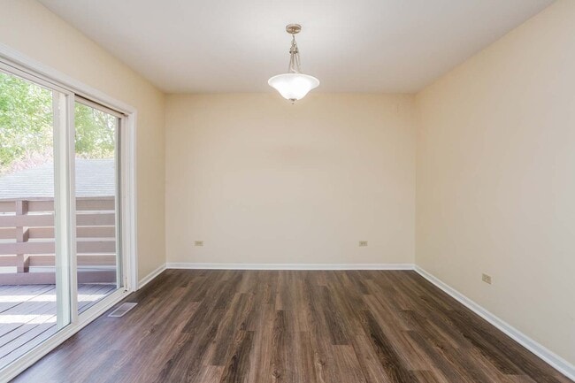 Building Photo - 2904 Facel Vega Dr