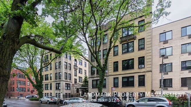 Building Photo - 3604 N Pine Grove Ave